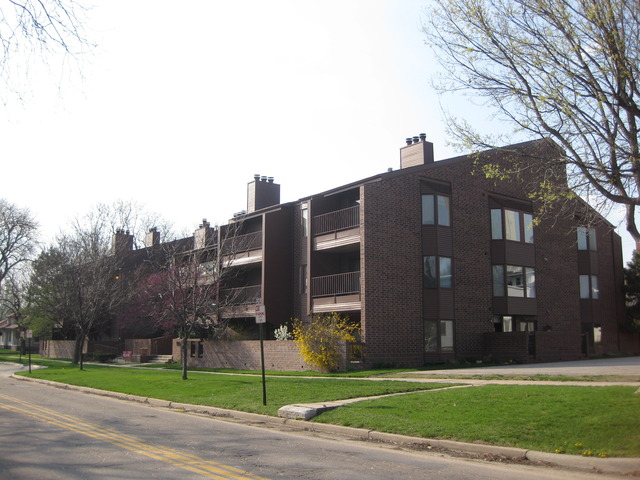 Windsor Square Condominium Photo
